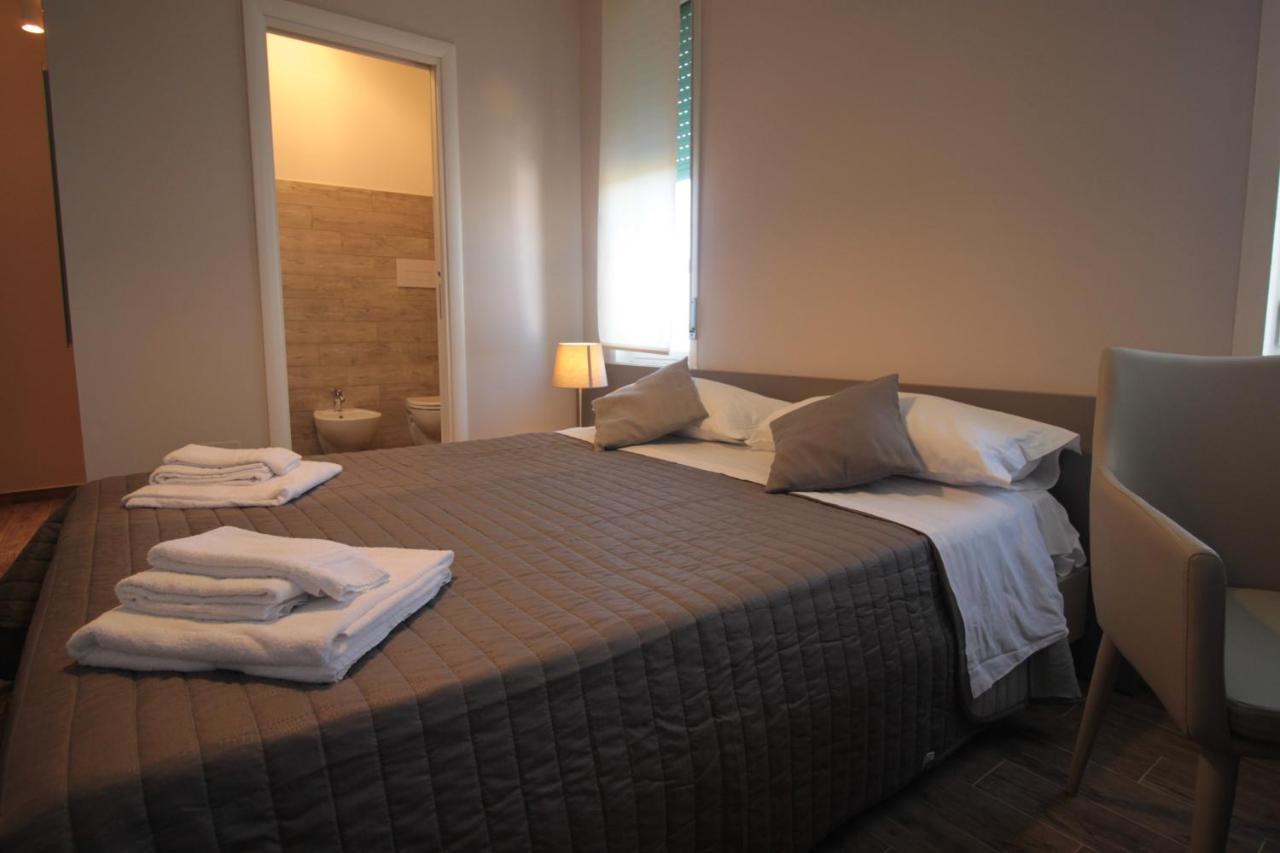 Dimora Risveglio Hotel Brindisi Exterior foto